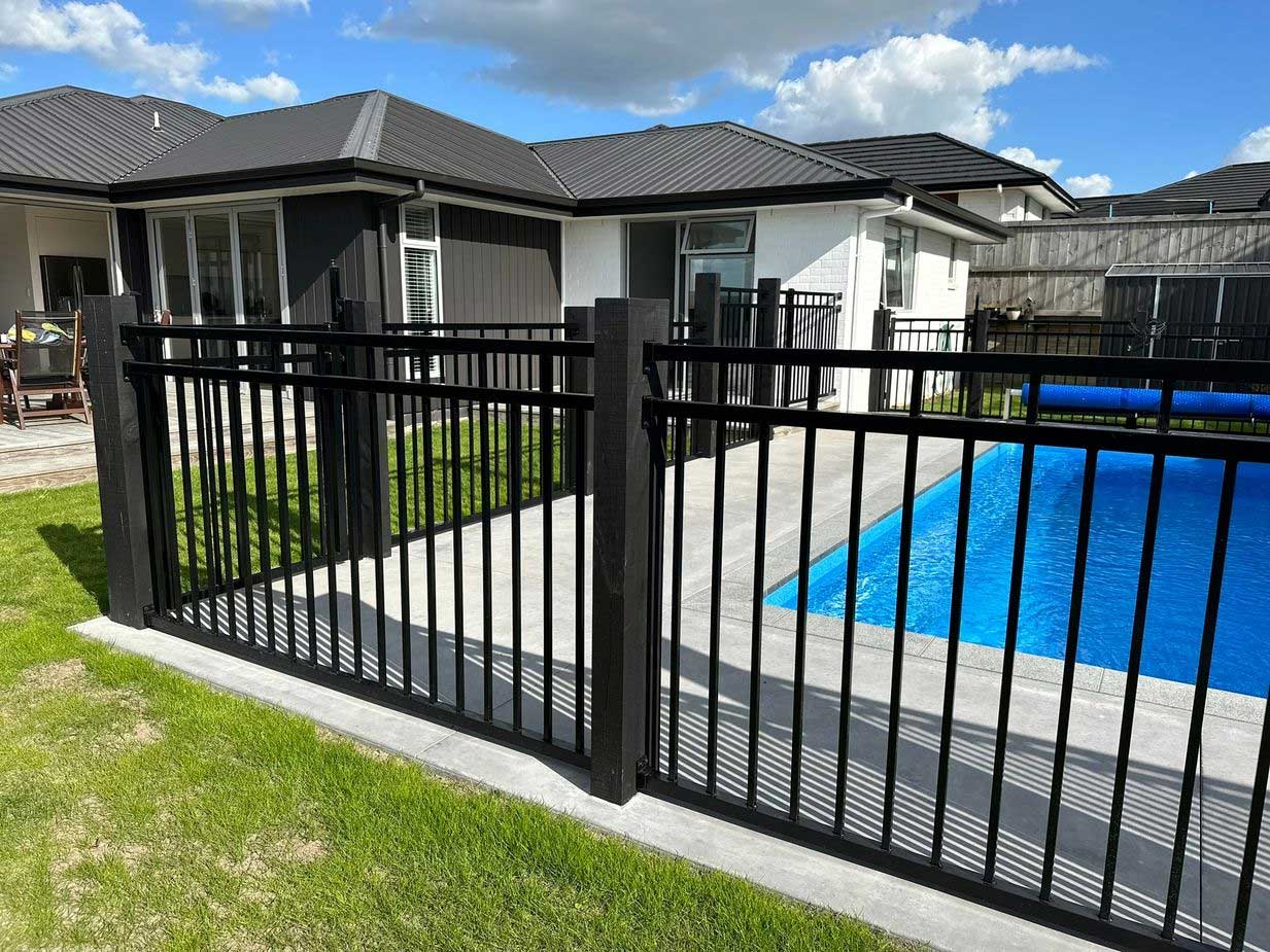Aluminum pool fence installation in Southeast Florida